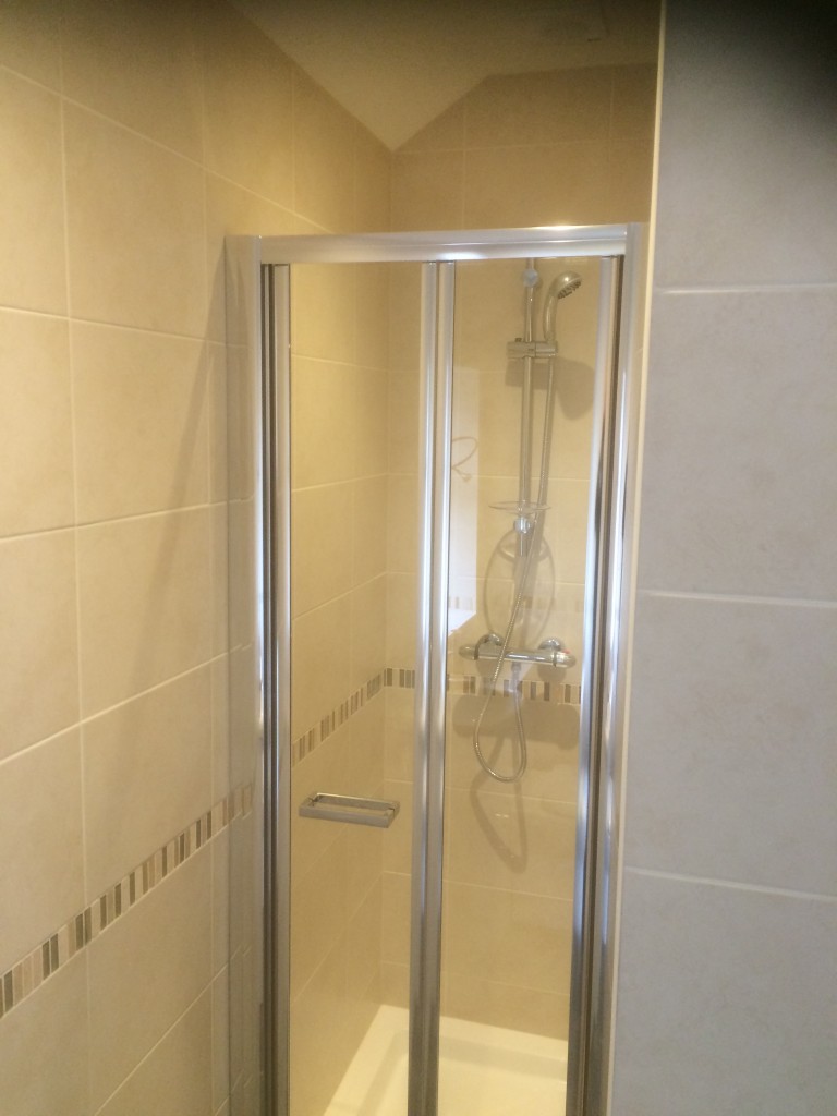 Single to double storey extension with ensuite 2